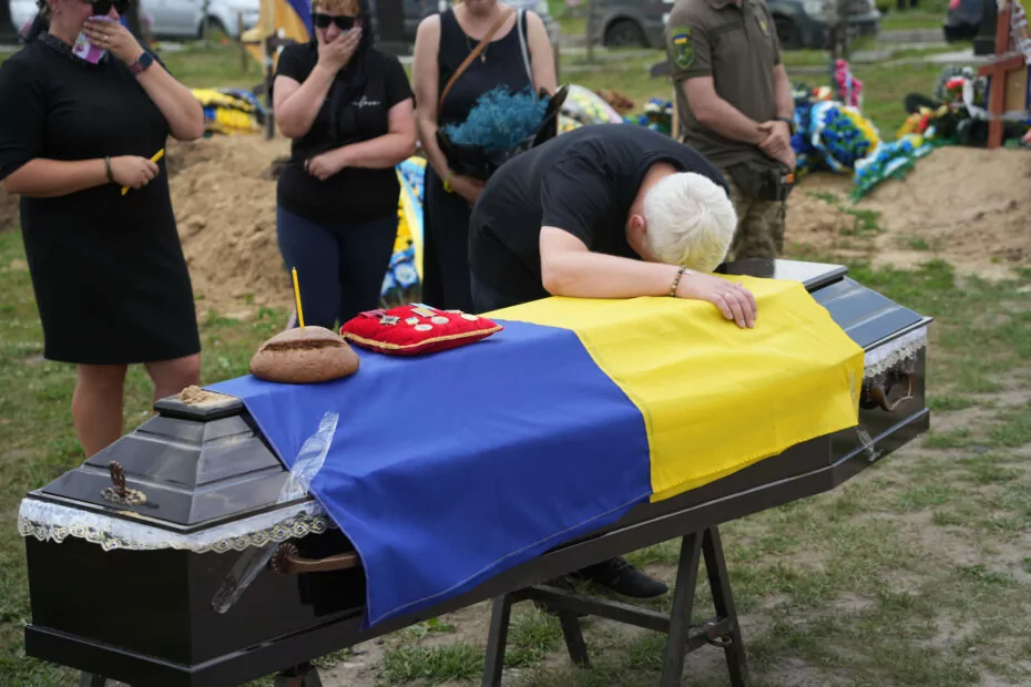 зображення до посту: Kharkiv Says Goodbye to Junior Lieutenant Dmytro Lysenko