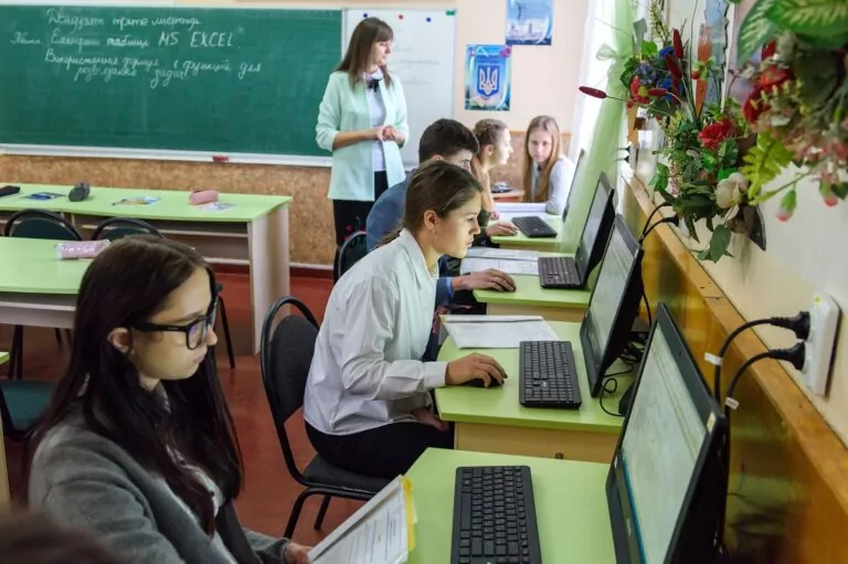 IT для викладачів: Мінцифра, МОН та Genesis запускають навчальний курс