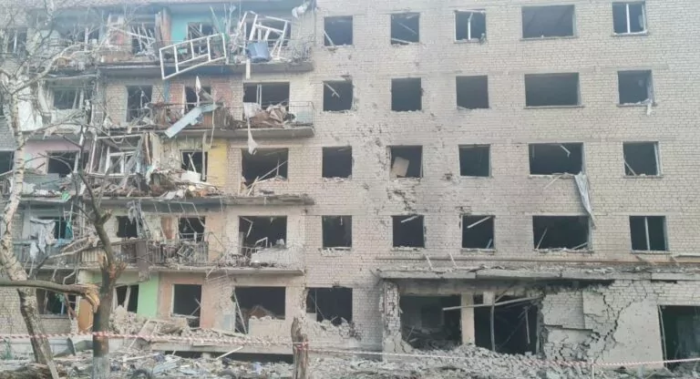 Ворог з авіації обстріляв Ківшарівку на Харківщині: є загиблі та поранені