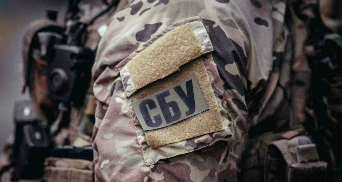 зображення до посту: «Ми повертаємось до системи, яка була за Януковича»: Верховна Рада проголосувала за обмеження незалежності НАБУ і САП