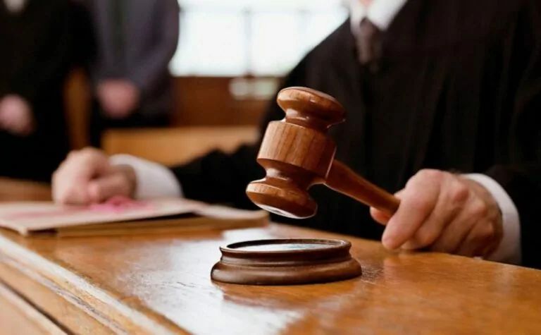 Двох мешканців Харкова, які викрали та катували людину, засуджено до 7 років ув’язнення