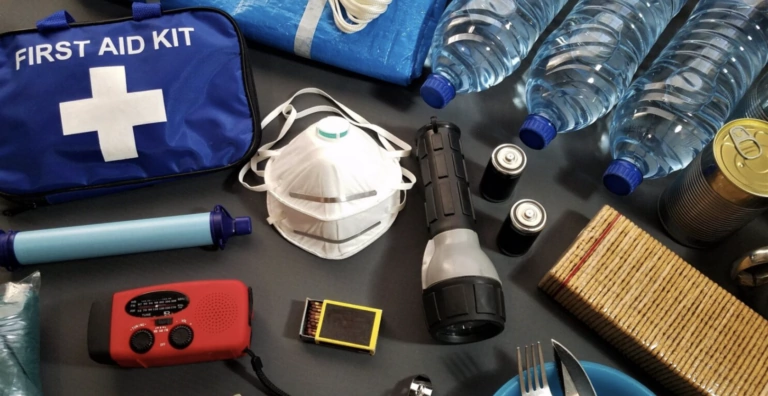 Підготувати запаси їжі, тривожну сумку та питну воду: алгоритм дій при радіаційній аварії