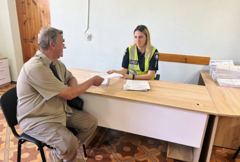 Жителю Балаклії, який під час окупації налаштовував зв’язок армії РФ, повідомлено про підозру
