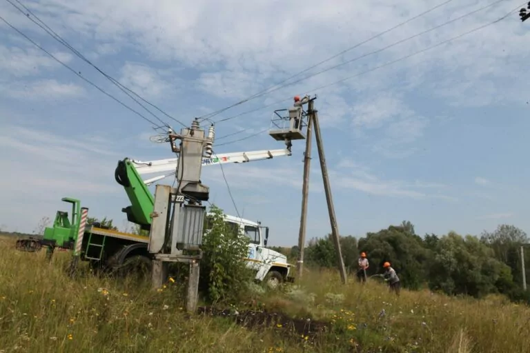 У Цупівці повністю відновили електропостачання