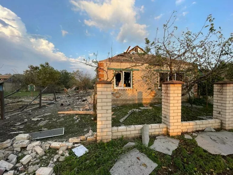 За добу на Харківщині через обстріли двоє загиблих та 10 – поранені