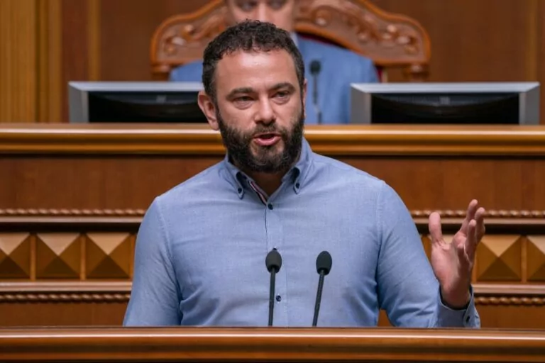 Законопроєкт про мобілізацію депутатів внесли до Верховної Ради