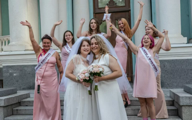 Lesbian Wedding as a Performance for Marriage Equality in Ukraine within KharkivPride 2023