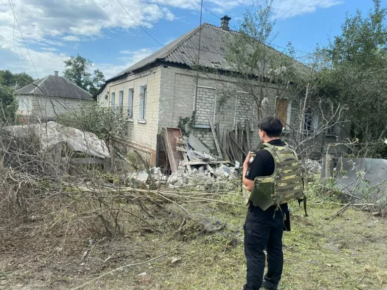 Поліція показала наслідки російських обстрілів Харківщини