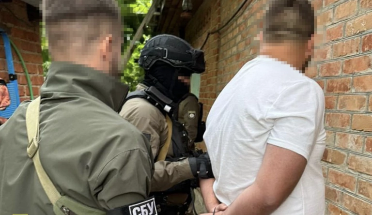 На Харківщині співробітники СБУ провели розслідування щодо підробки документів