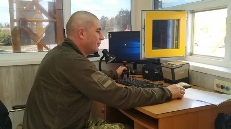 Маніпуляція. Польща почала екстрадувати в Україну чоловіків, які незаконно виїхали з країни