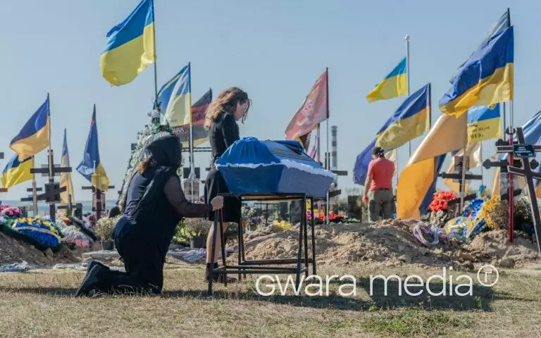 Kharkiv Said Goodbye to Poet and Soldier Oleksiy Ivakin