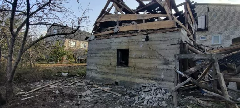 У Чугуївському районі через російські обстріли є поранена