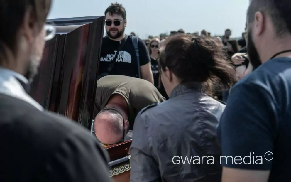 У Харкові попрощалися з музикантом, актором і волонтером Михайлом Кабановим / Фото: Іван Самойлов для Ґвара Медіа