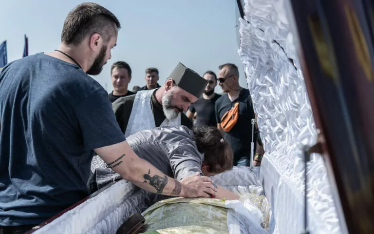 У Харкові попрощалися з музикантом та актором Михайлом Кабановим — фото