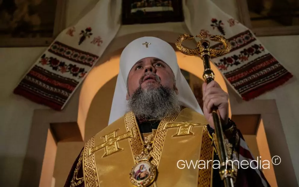 зображення до посту: У Харкові Митрополит Епіфаній нагородив військових 113 бригади ТрО — фото