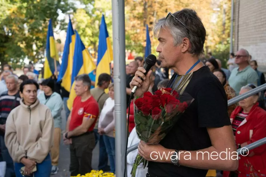 зображення до посту: Харків попрощався з загиблими у Куп&#8217;янську волонтерами — фото