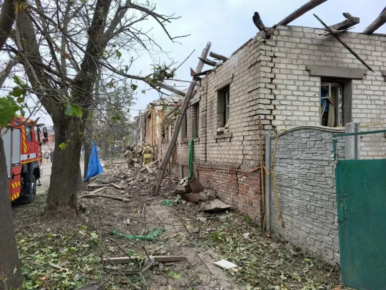 Армія РФ завдала удару по Куп’янську: поранено троє людей