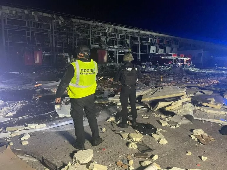 Russia Strikes Postal Terminal near Kharkiv Killing 6 Civilians