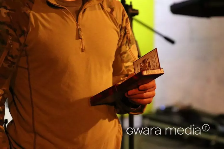 зображення до посту: У Харкові нагородили військових 113 бригади ТрО до річниці створення формування — фото