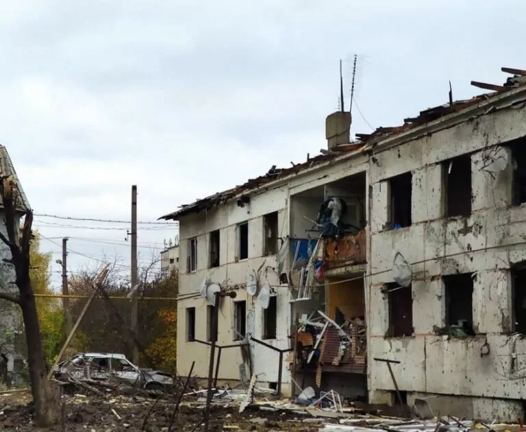 Була помічницею начальника Савинського ТО при окупантах: мешканку Харківщини підозрюють у колабораціонізмі