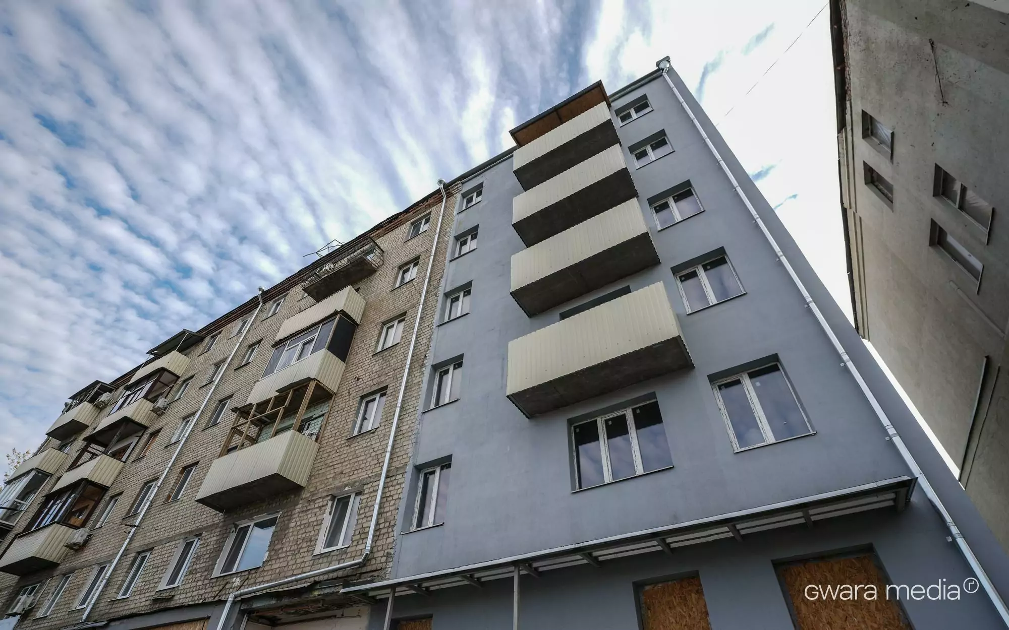 зображення до посту: Відновлення в Харкові: як відбудовують пошкоджені російськими військами будинки — фото
