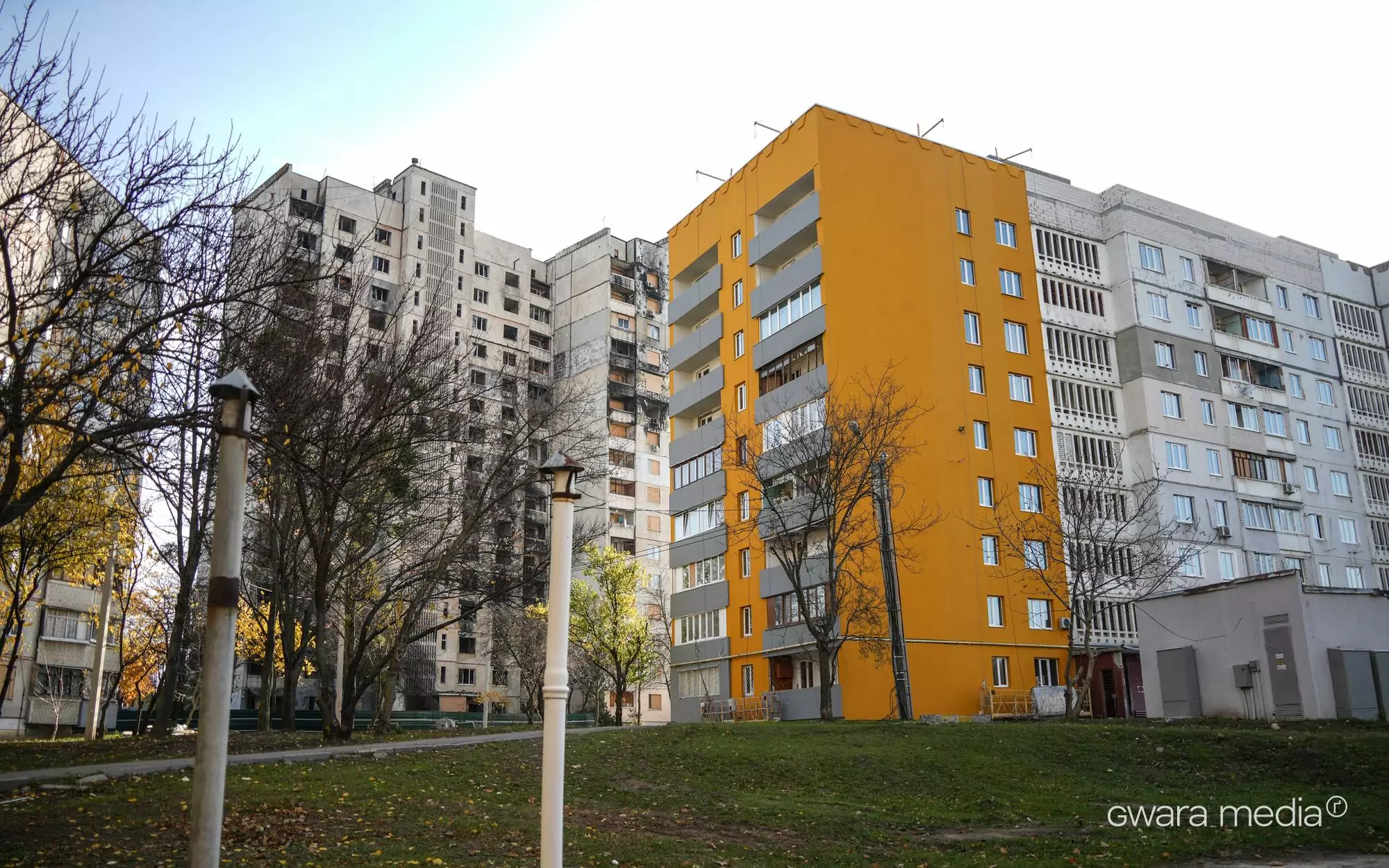 зображення до посту: Відновлення в Харкові: як відбудовують пошкоджені російськими військами будинки — фото