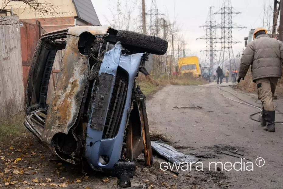 зображення до посту: У Харкові російські безпілотники вдарили по цивільних об&#8217;єктах — фоторепортаж