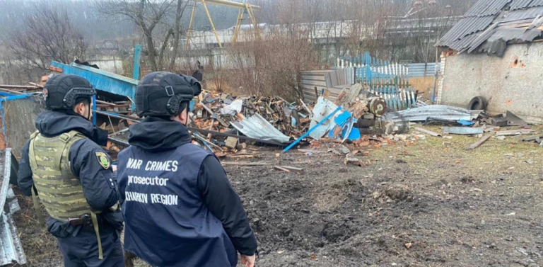 Правоохоронці показали наслідки обстрілу Ізюмського району