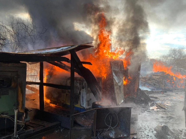 Російські війська обстріляли Ізюмський район: є поранений