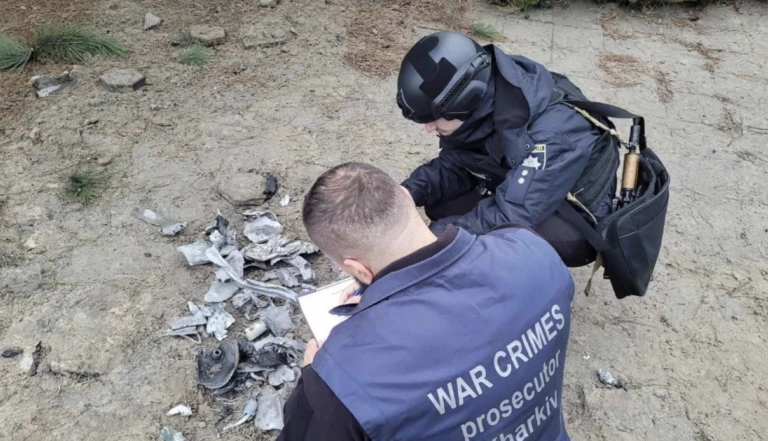 Харківська прокуратура зафіксувала наслідки влучання по російської ракети по розважальному комплексу