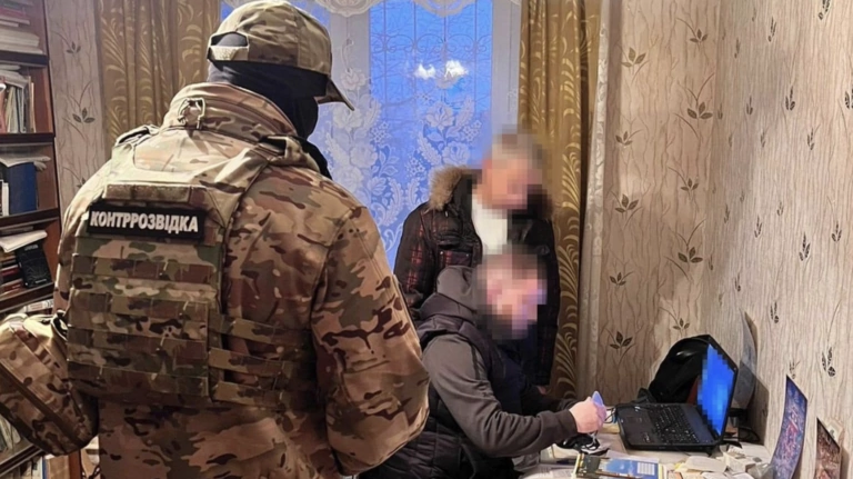 СБУ затримала доцента університету за підозрою в роботі на російське ГРУ в Харкові