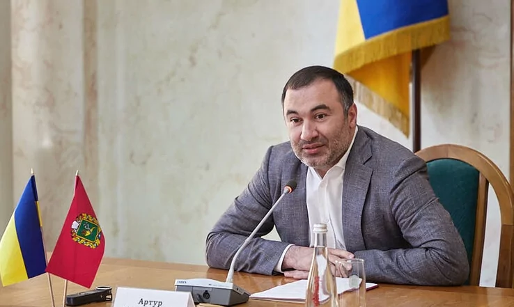 Ексголова Харківської облади Товмасян вступив до лав ЗСУ