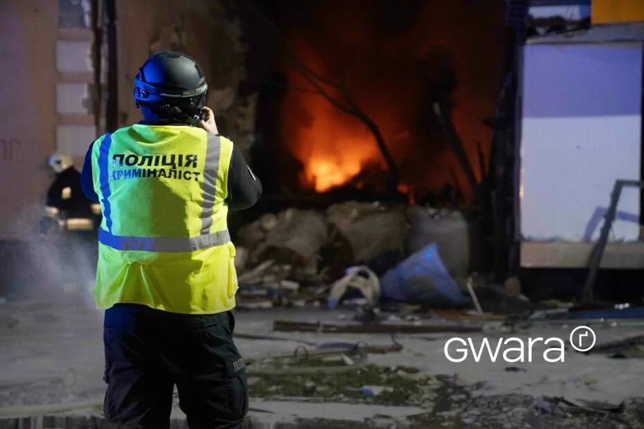 зображення до посту: In Photos: Aftermath of Russia’s Missile and Drone Attack on Kharkiv