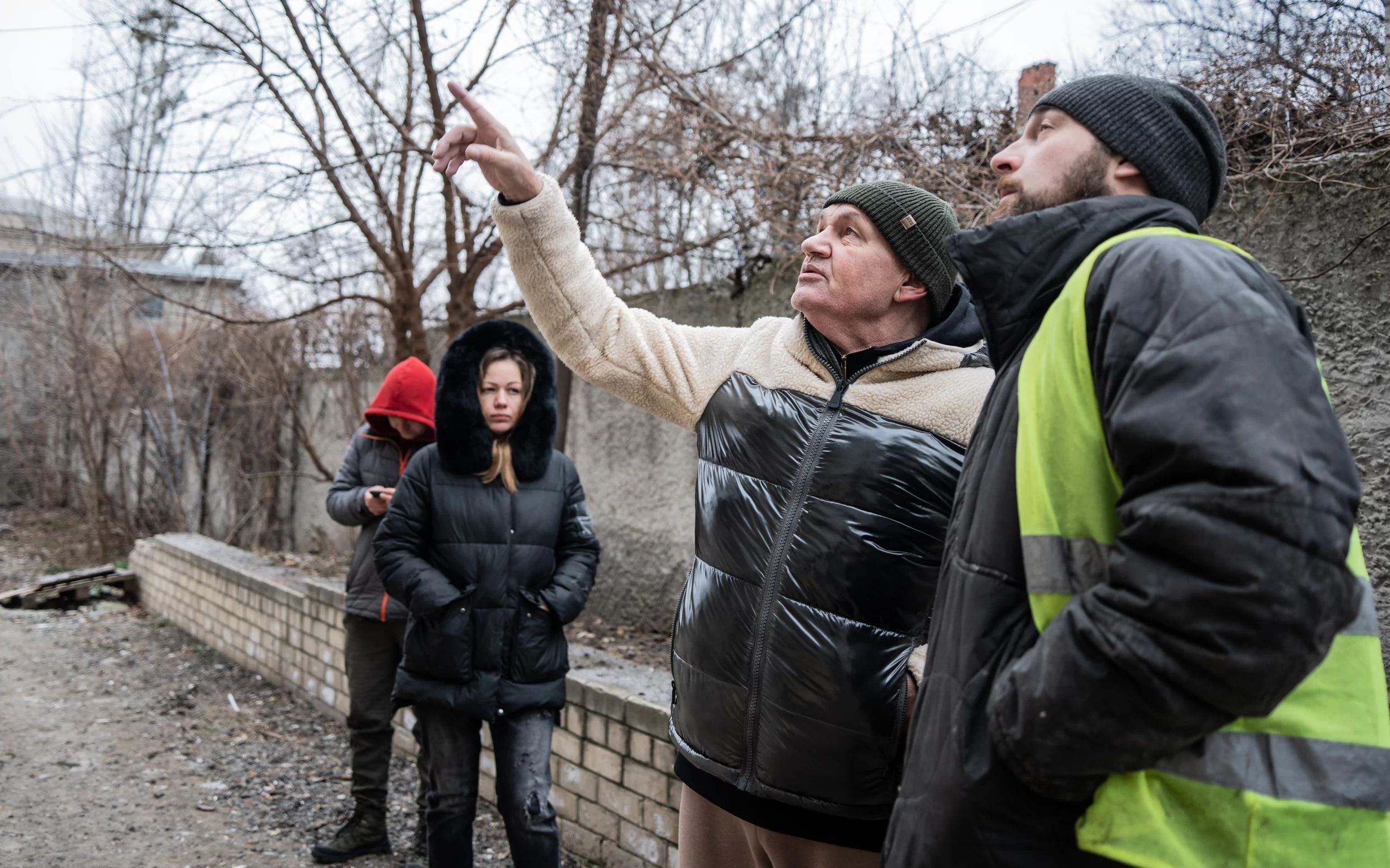 зображення до посту: Нічний обстріл Харкова: як усувають наслідки в Холодногірському районі — фото