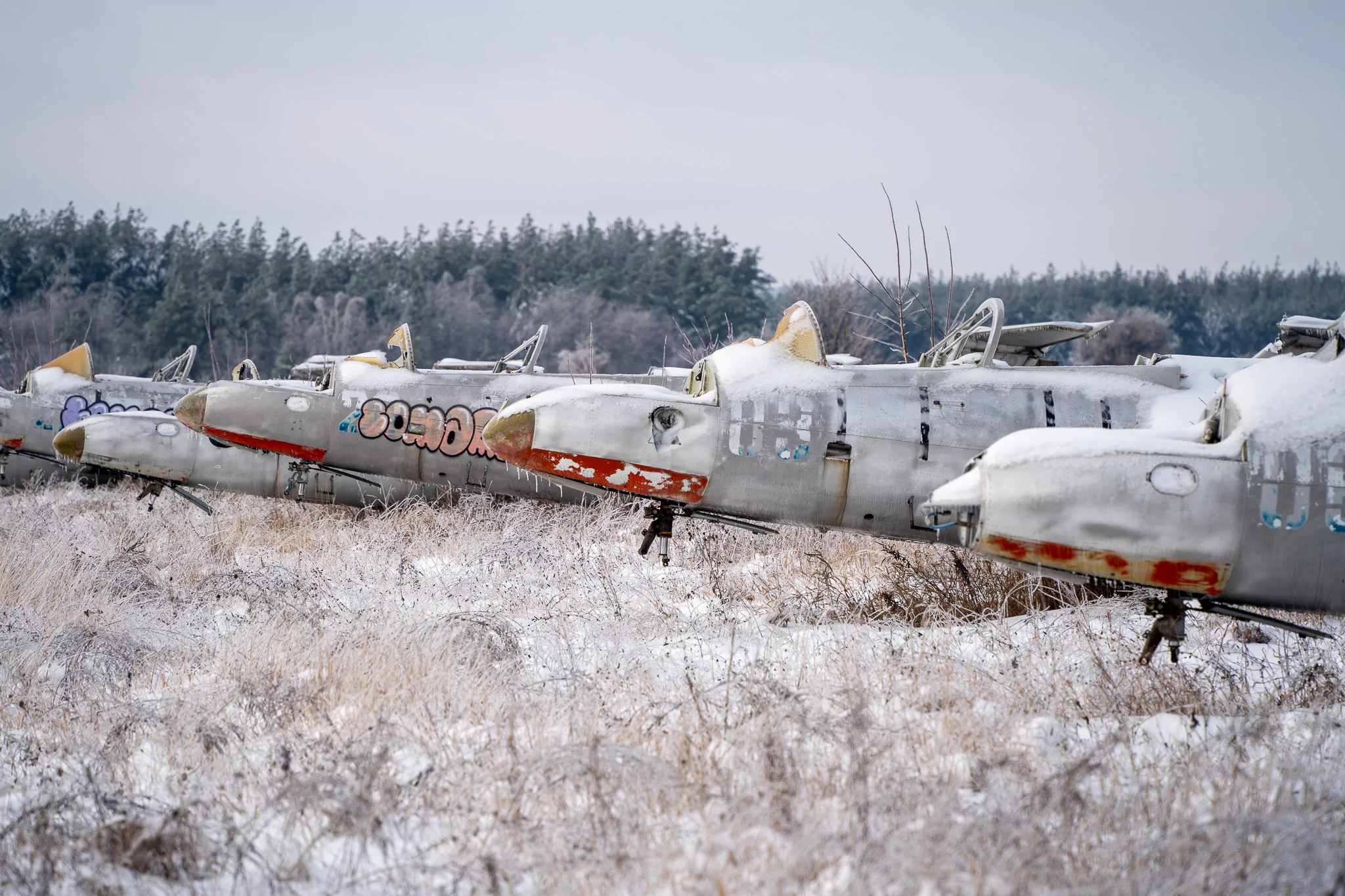 зображення до посту: Abandoned Airfield: How Aircraft Cemetery Looks Like near Russian Border in Kharkiv Oblast