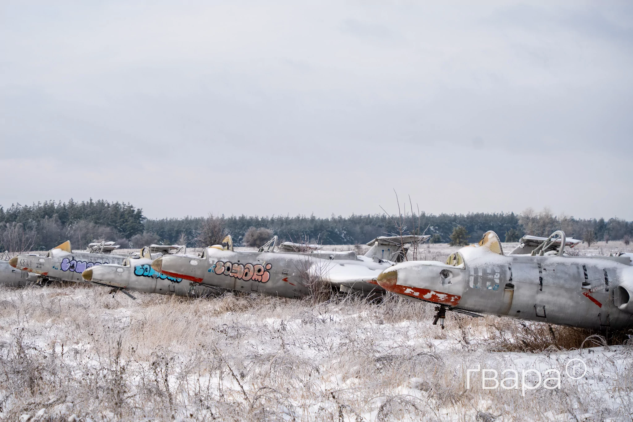 зображення до посту: Abandoned Airfield: How Aircraft Cemetery Looks Like near Russian Border in Kharkiv Oblast