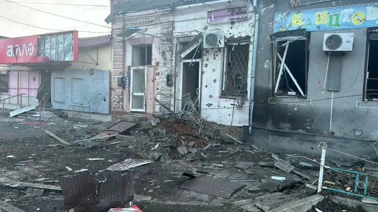 Російські військові обстріляли Козачу Лопань на Харківщині
