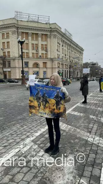 зображення до посту: «Припиніть безглузді тендери»: у Харкові пройшла акція «Гроші на ЗСУ» – фото