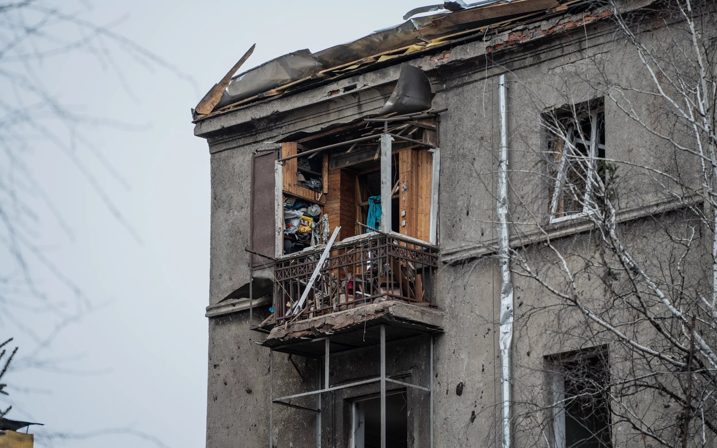 зображення до посту: Kharkiv Deals with the Aftermath of Russian Missile Strikes on the City 