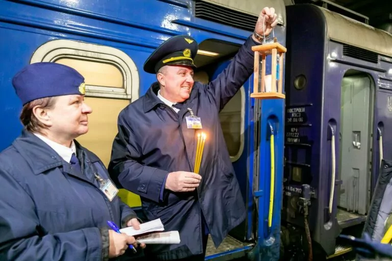 До Харкова та Ізюма прибув Вифлеємський вогонь миру