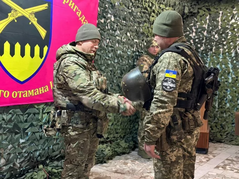 Сирський привітав харківську бригаду з Днем Сухопутних військ ЗСУ