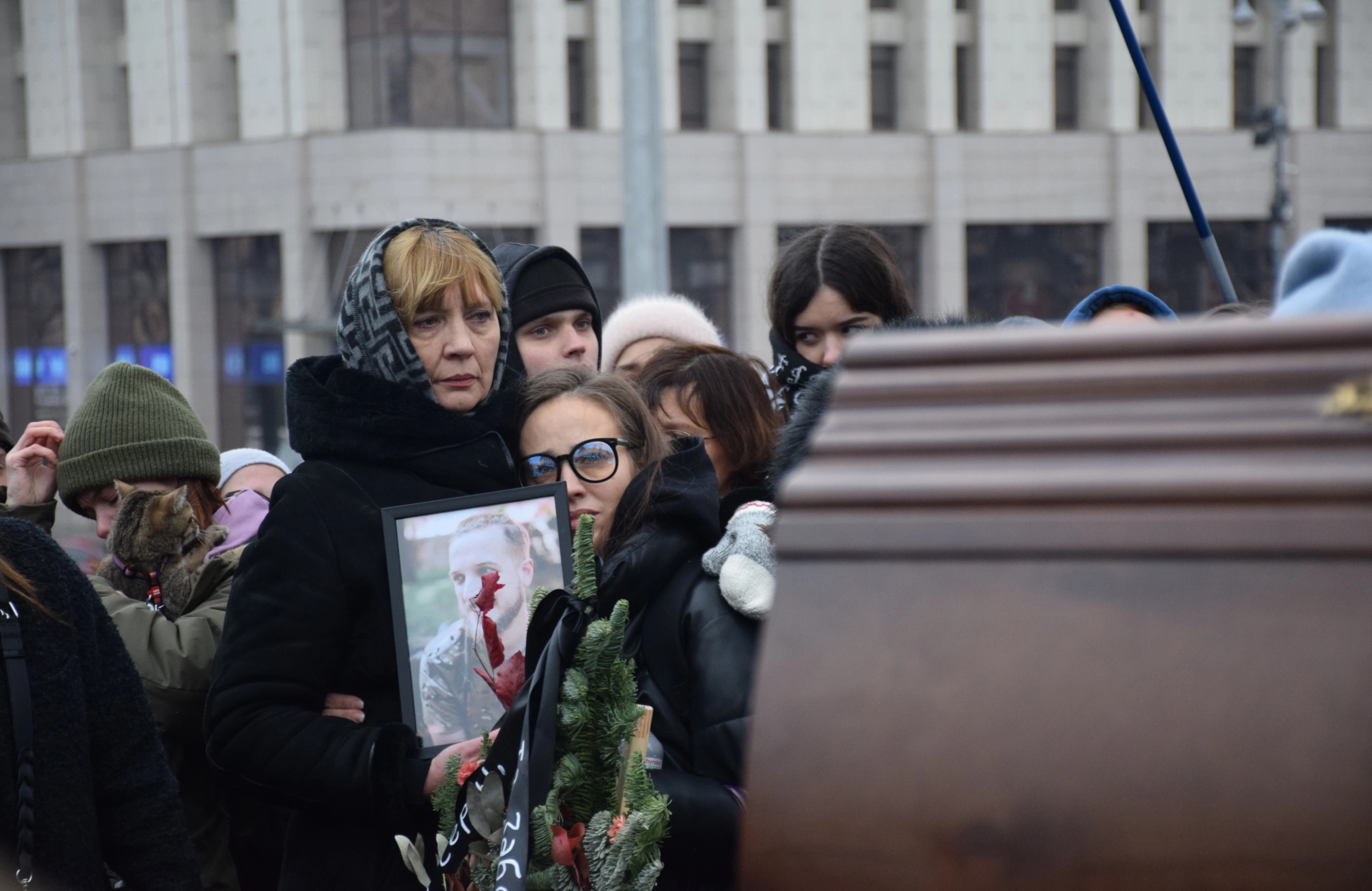 зображення до посту: Прощання з письменником та військовим Максимом Кривцовим — фото