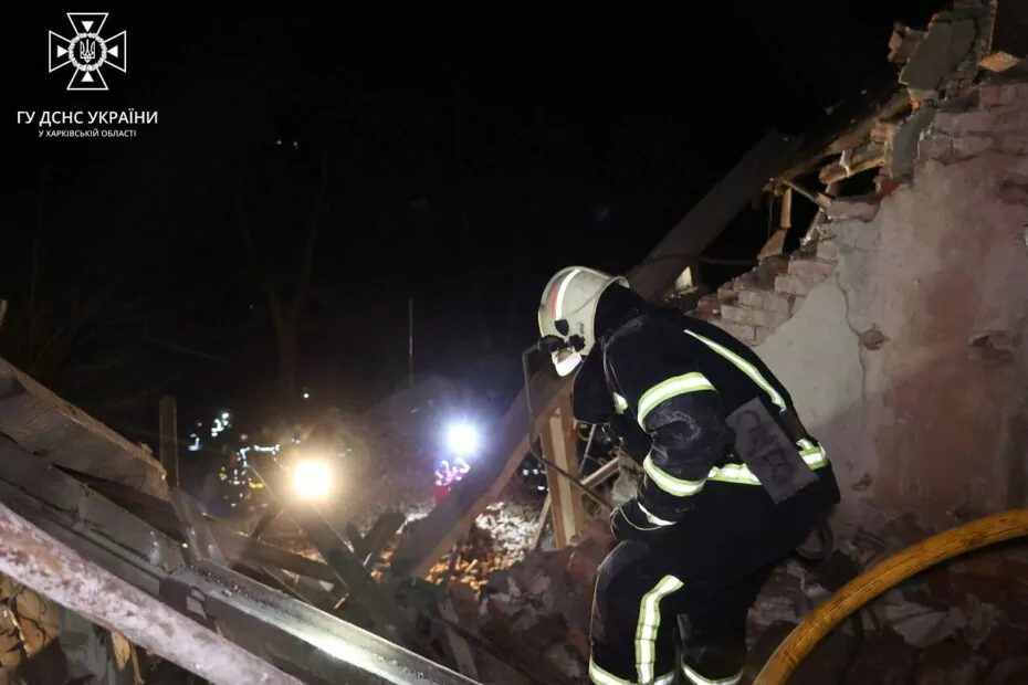 зображення до посту: У ДСНС показали наслідки ракетних ударів по Харкову — фото