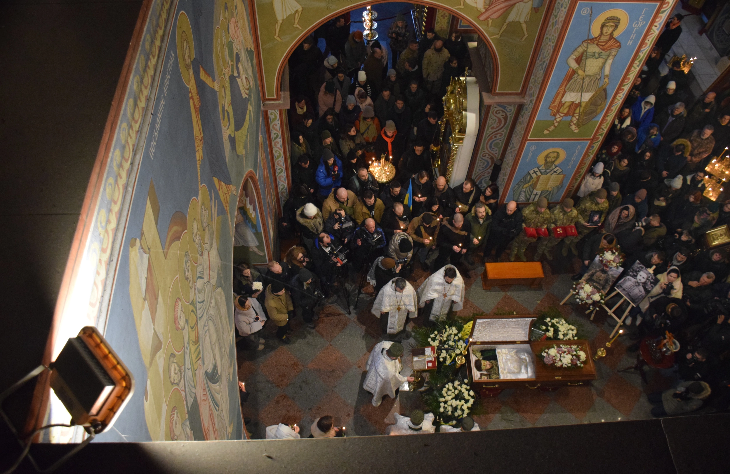 зображення до посту: Прощання з письменником та військовим Максимом Кривцовим — фото