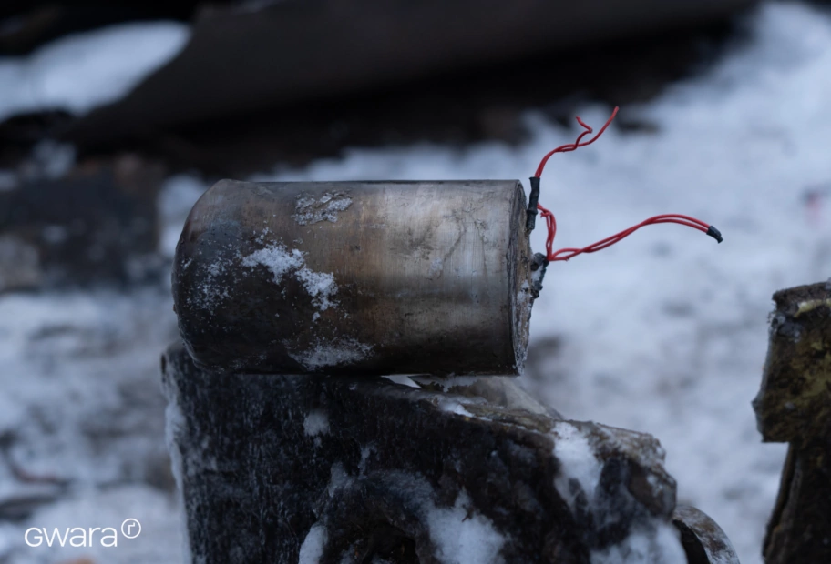 зображення до посту: Kharkiv Prosecutors Showed Wreckage of Likely North Korean Missile Launched by Russia at City on January 2