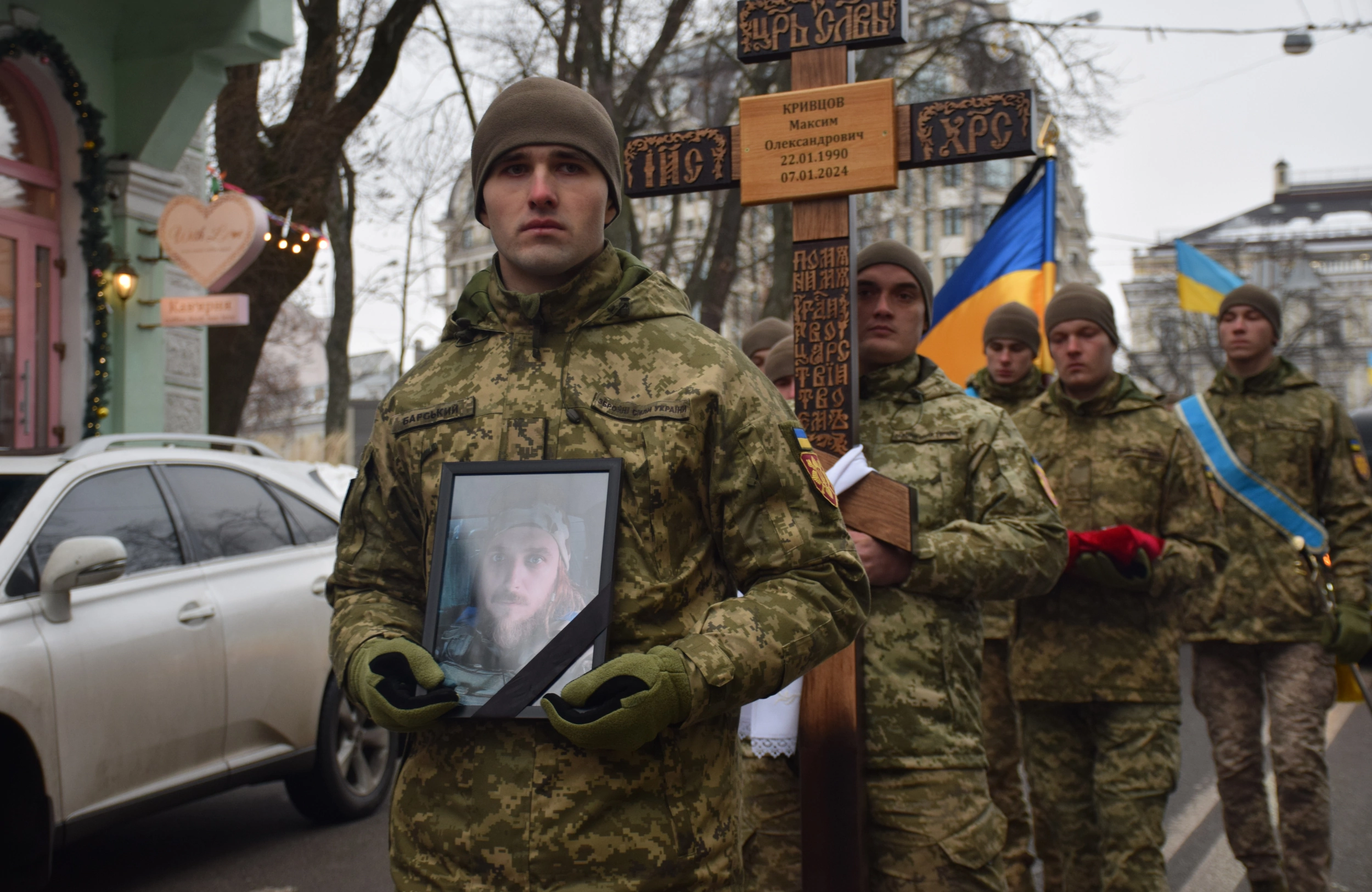 зображення до посту: Прощання з письменником та військовим Максимом Кривцовим — фото