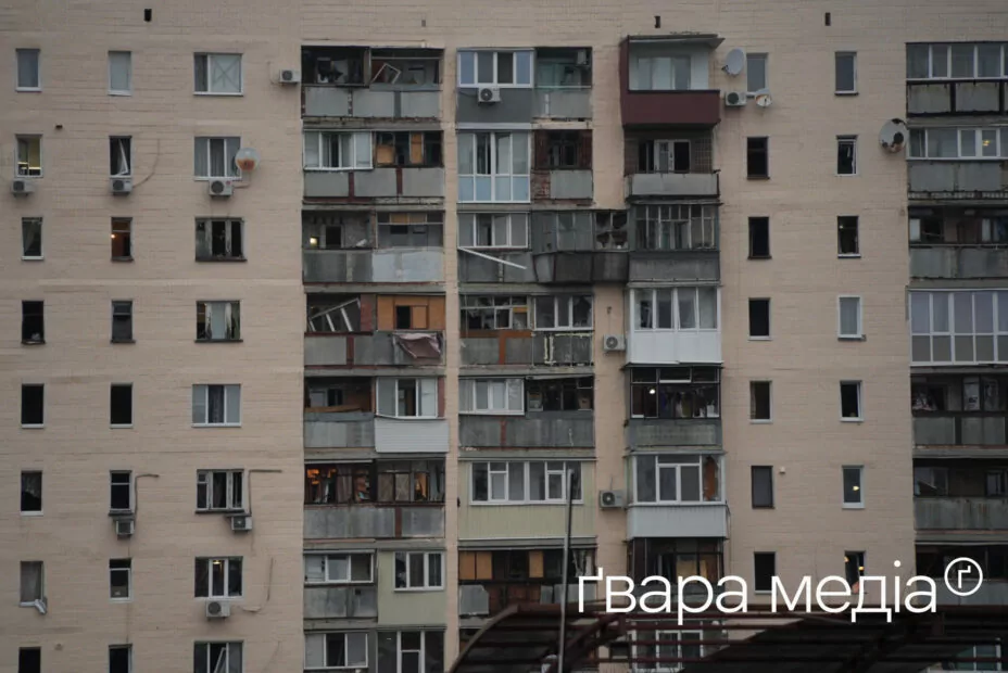 зображення до посту: Атака по Харкову: масштабні руйнування та п’ятеро поранених дітей — фото