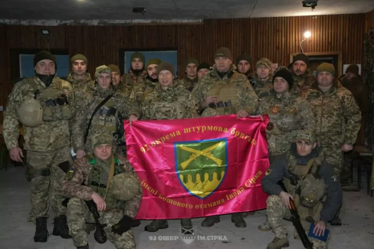 Сирський нагородив бійців харківської бригади відзнаками