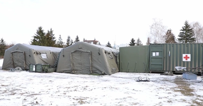 Нідерланди передали прикордонникам мобільний польовий шпиталь