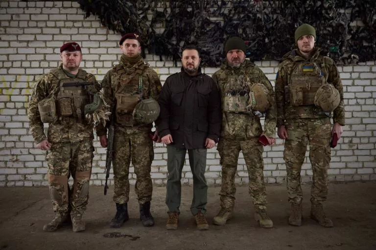 Зеленський відвідав українських бійців на Куп’янському напрямку